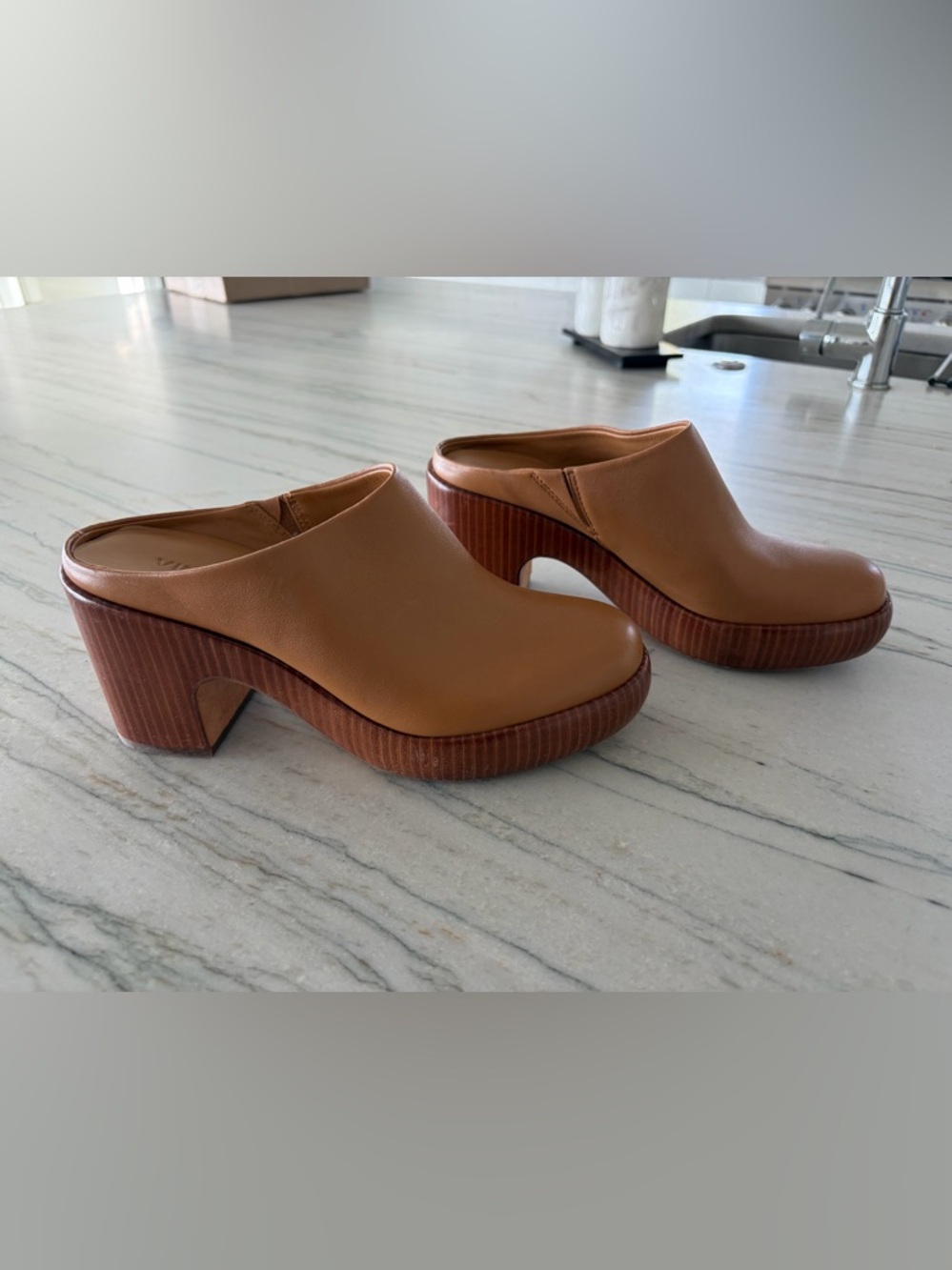 Vince Tan Leather Mules in Excellent Condition